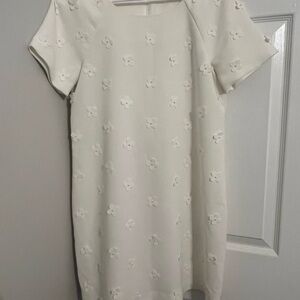 Elegant White Floral Dress